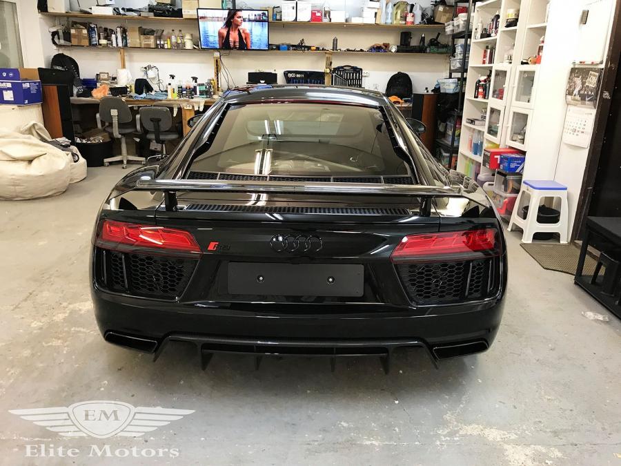  Audi R8 V10 by Elite Motors 2017 года  (фото 4 из 16)